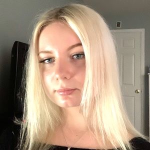 Meet your Posher, Weronika